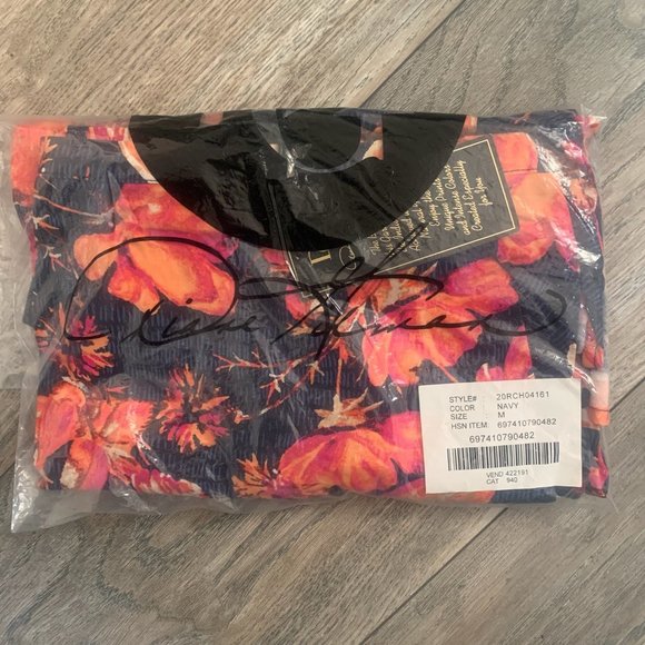 NWT DG2 BY DIANE GILMAN FAUX WRAP RUFFLE PRINTED SKIRT NAVY MEDIUM - Picture 8 of 10